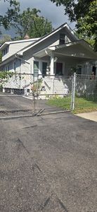 239 E Belvidere Ave, Flint, MI, 48503