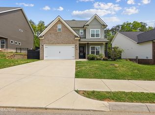 3250 Denver Ln, Knoxville, TN 37931