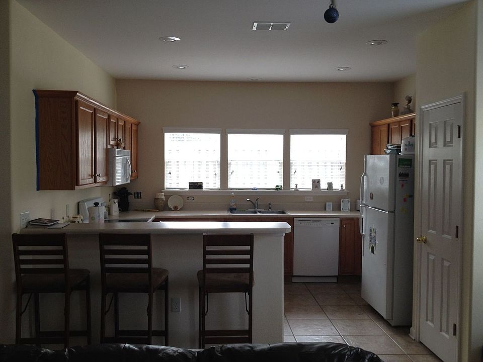 1st image of 2 King Arthurs Ct