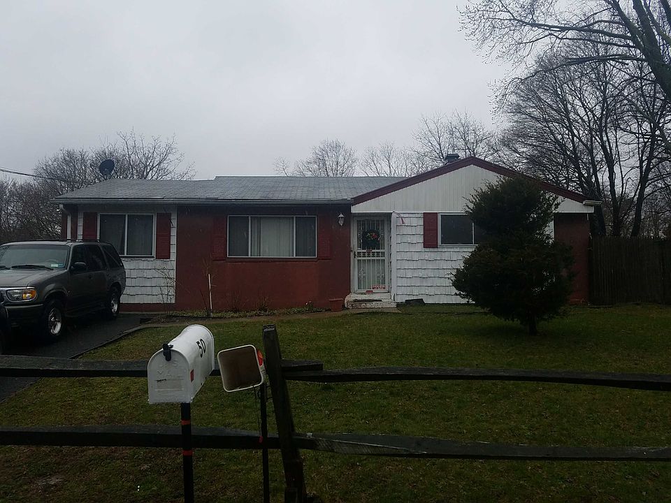1st image of 50 Brook Ave