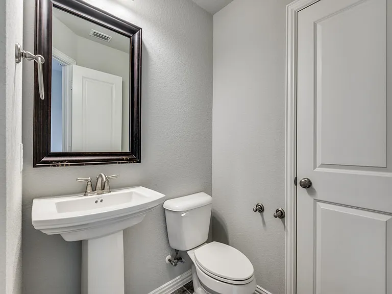 3511 Meridian Ave — Photo 16