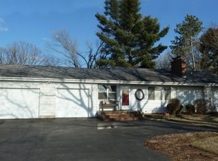 237 Tuma Rd, Yorkville, IL 60560