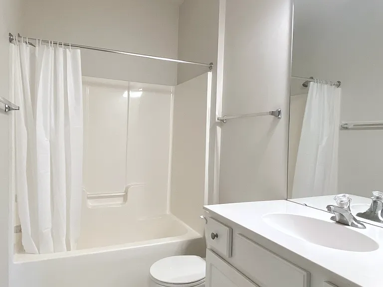 2nd bathroom
