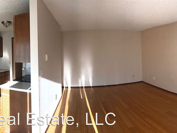 2nd image of 11541 Greenwood Ave N APT 306