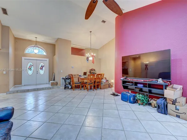7120 NW 44th Ln, Coconut Creek, FL 33073