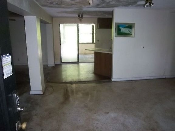 5th image of 1785 Hallum Ave