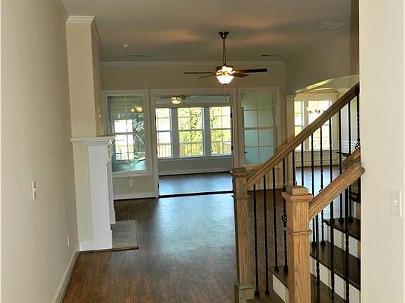 5th image of 144 Pinnacle Ln