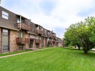 8523 Parallel Pkwy #5, Kansas City, KS 66112