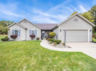 55489 Labrador Pointe Ct, Osceola, IN 46561