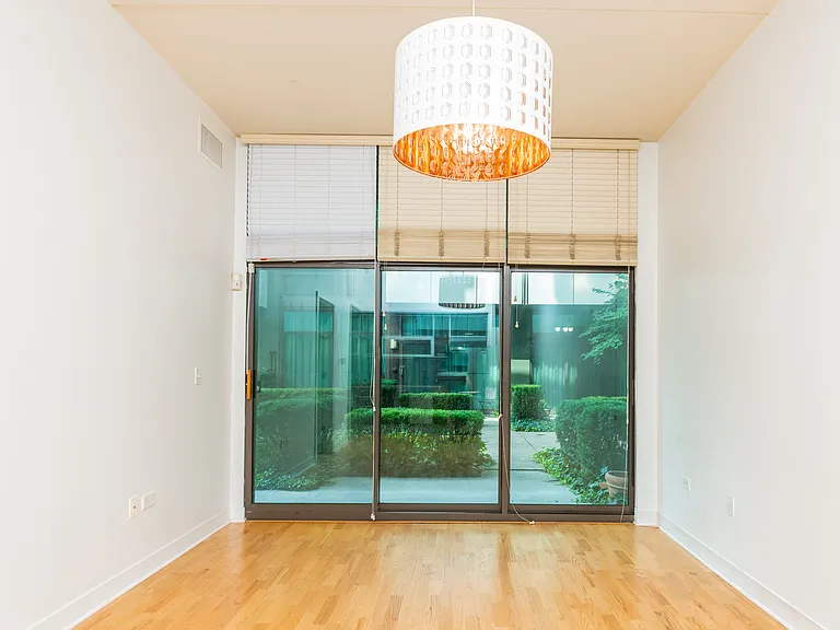 650 W Wayman St #106C — Photo 2