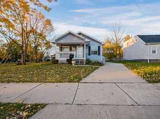 49 Oakhill St, Pontiac, MI 48342