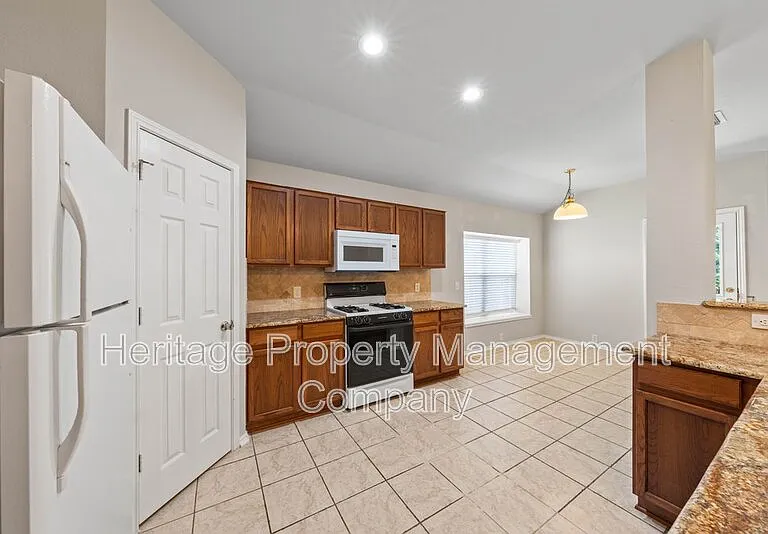 15846 Blue Sky Rd — Photo 11