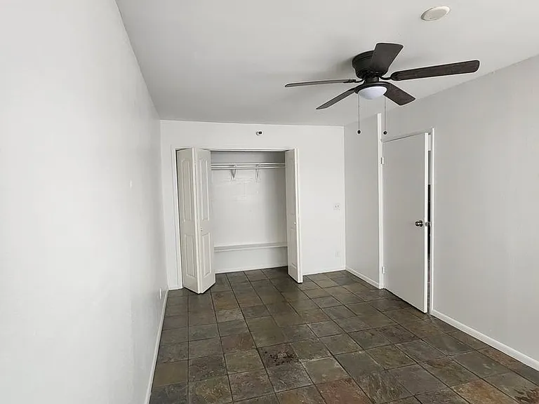 1816 N Gramercy Pl — Photo 21