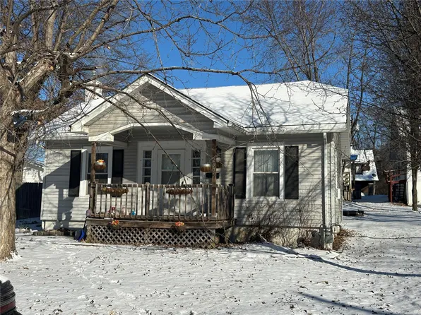 2905 Hill St, Hannibal, MO 63401