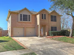 5006 Chasewood Ct, Bacliff, TX 77518