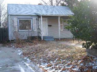720 S Pinecrest St, Wichita, KS 67218