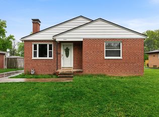 390 Topsfield Rd, Columbus, OH 43228