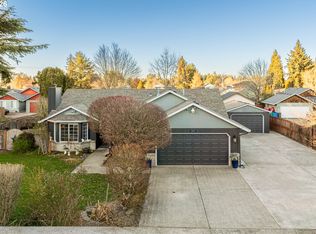 10712 NE 70th St, Vancouver, WA 98662