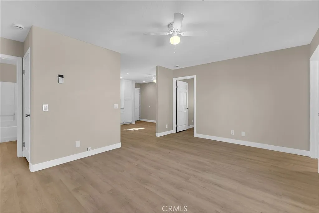 4 bed, 1259 sqft, $1,925 — Photo 4