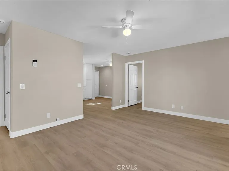 1341 Beach Club Dr — Photo 4