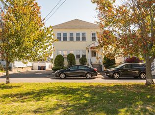 29 Oxford Park, Revere, MA 02151