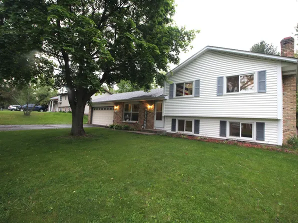 7855 68th Street Ct S, Cottage Grove, MN 55016