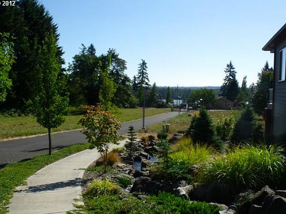 5th image of 4104 SE 159th Ct