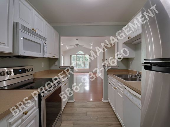 5th image of 44740 Marigold Dr