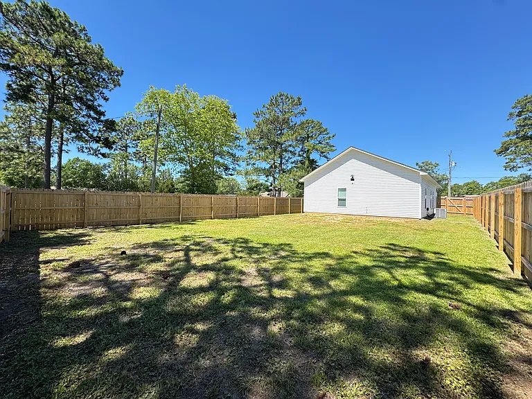 350 Dwight St — Photo 5