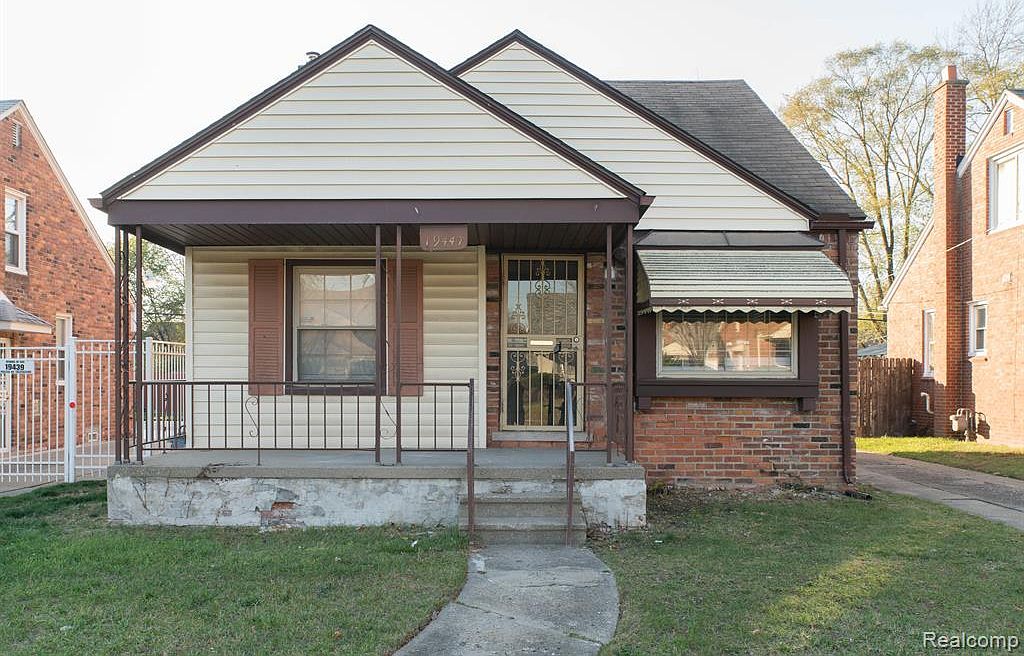 19447 Grandville Ave, Detroit, MI 48219 | Zillow