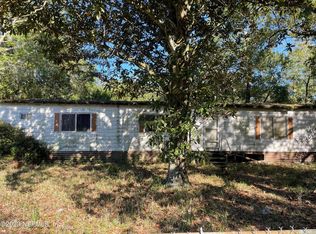 807 Friendship Ln, Jacksonville, FL 32225