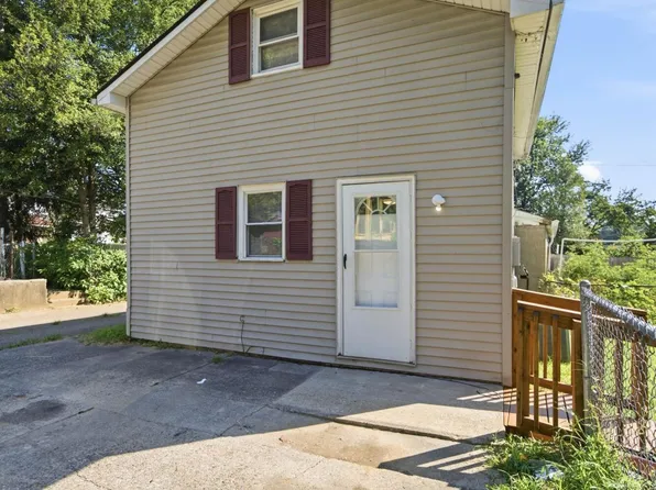 1049 Dixon Ave #2, Louisville, KY 40217