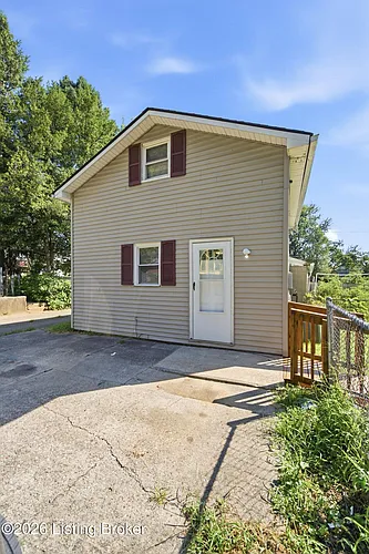 1049 Dixon Ave #2 Photo 1