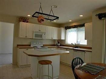 2nd image of 3512 20th Avenue Ct SE