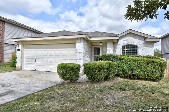 1st image of 10518 Springwood Sq