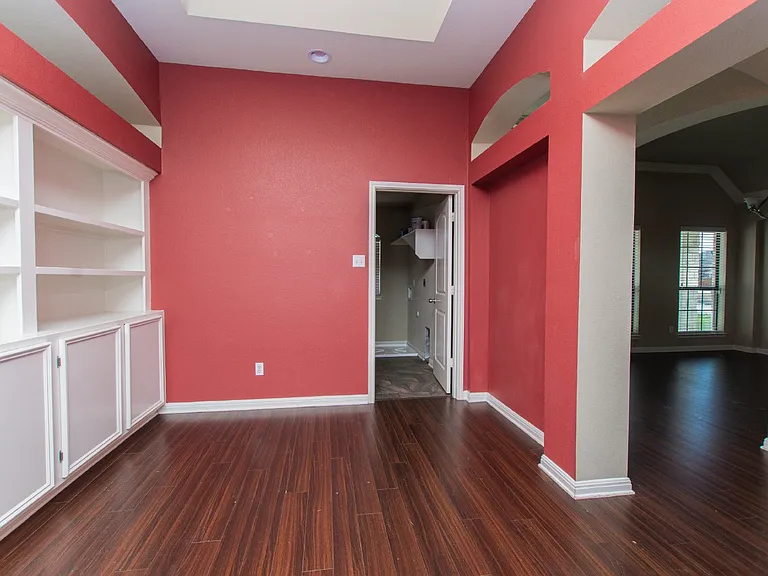 3505 Castleton Dr — Photo 12