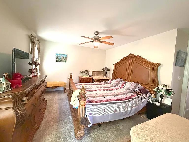 245 Jarrett Bay Ln — Photo 10