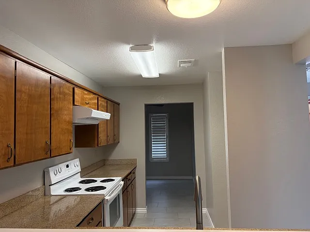 2400 Eilers Ln #1907 — Photo 4