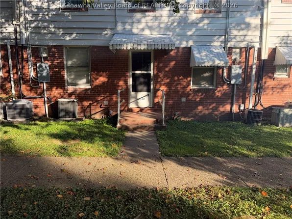 406 Kenna Dr #381, South Charleston, WV 25309