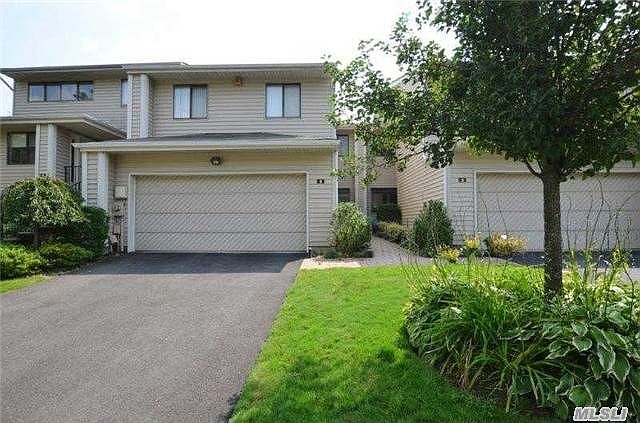 1st image of 3 Chestnut Ln