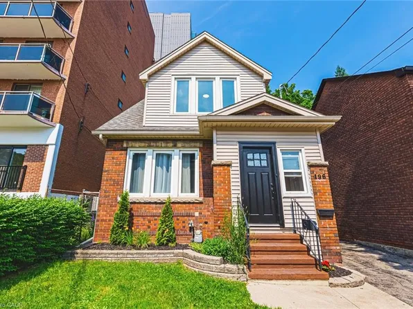 196 Walnut St S, Hamilton, ON L8N 2M1