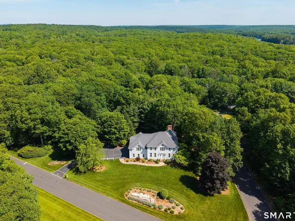 24 Buck Hill Road, Madison, CT 06443