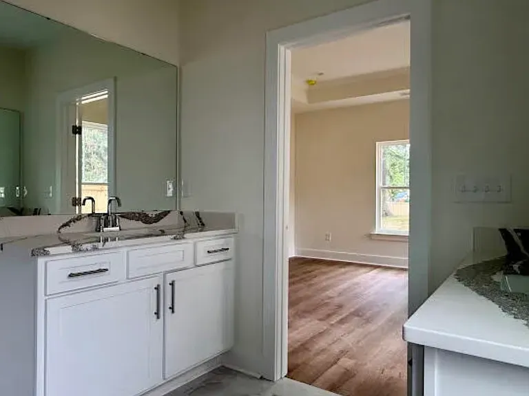 1831 Woodland Rd — Photo 16