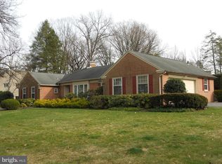 823 Farr Pl, Reading, PA 19611