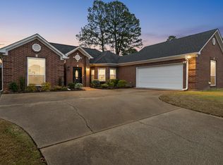 3822 Fern Ridge Dr, Longview, TX 75605