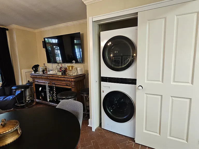 517 Dumaine St #1R — Photo 14
