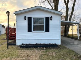 184 Driftwood Dr, Pt Clinton, OH 43452