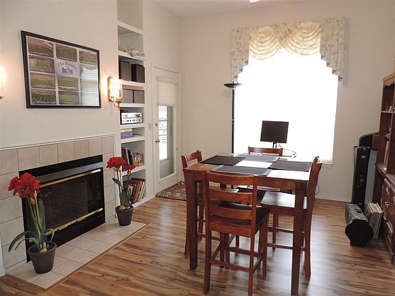5th image of 762 E Moss Creek Dr