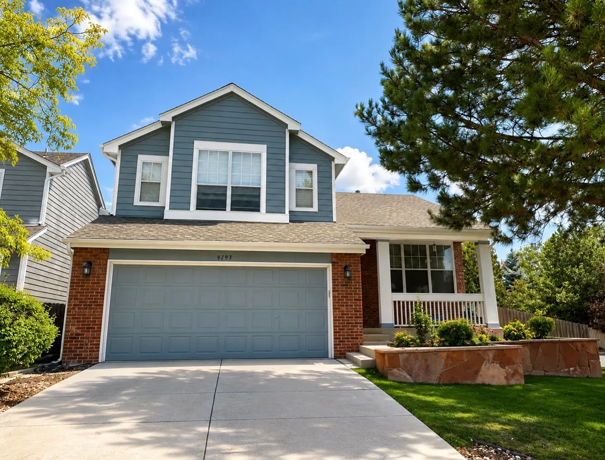 3 bed, 2160 sqft, $2,800 — Photo 1