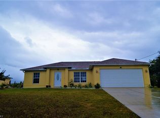 533 Paloma Ave, Lehigh Acres, FL 33974
